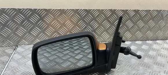 KIA Picanto Front door electric wing mirror