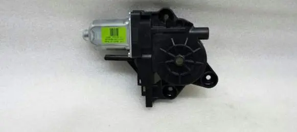 Volvo S40 Rear door window regulator motor 979039101