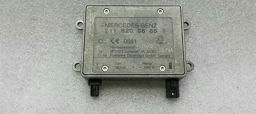Mercedes-Benz CLK A209 C209 Aerial antenna switch A2118200885