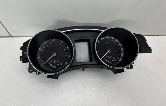 Skoda Superb B6 (3T) Speedometer (instrument cluster) 3T1920840B