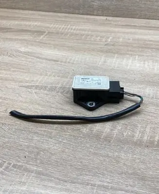Mercedes-Benz E W211 ESP acceleration yaw rate sensor A2165420018 0265005623