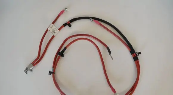 Mercedes-Benz GLE (W166 - C292) Positive cable (battery) A1664404337