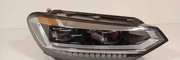 Volkswagen Touran III Headlight/headlamp 5TB941082D 0301299234 LE14A6343