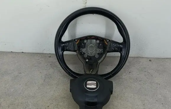 Seat Altea XL Steering wheel 