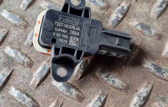 Ford Kuga II Airbag deployment crash/impact sensor F2GT14C676AA