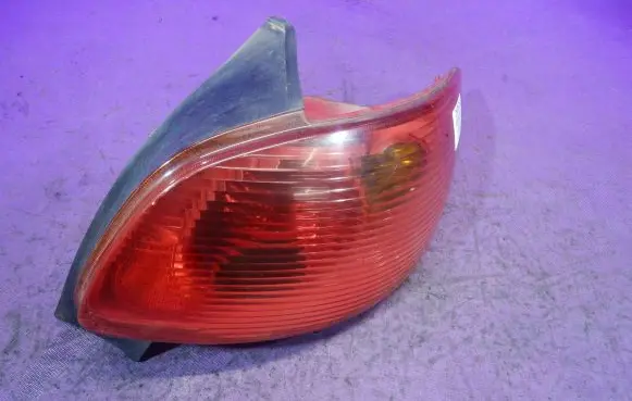 Peugeot 206 Rear/tail lights