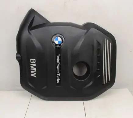 BMW 5 G30 G31 Engine cover (trim) 8621822