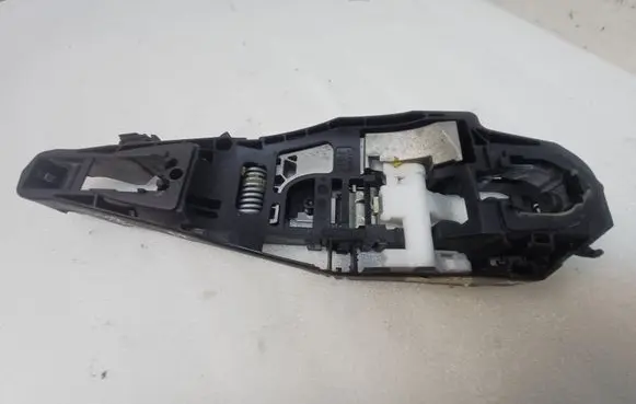 Peugeot 3008 II Front door exterior handle/bracket 9820340980