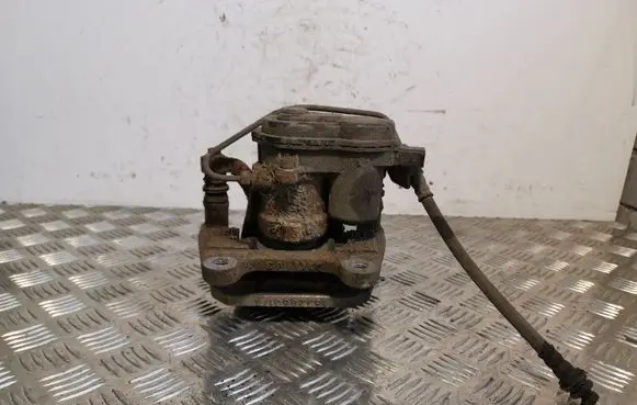 Rear brake caliper