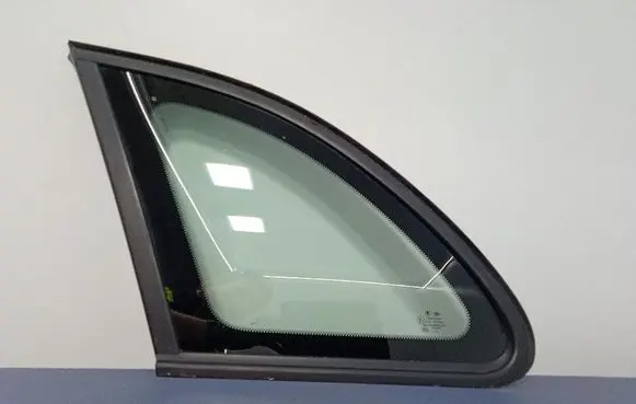 Skoda Fabia Mk2 (5J) Rear side window 5J9845297