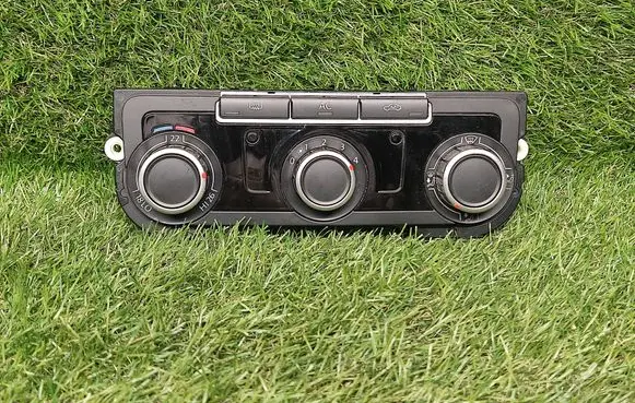 Volkswagen Golf Plus Climate control unit 3C8907336AB 5HB00975120