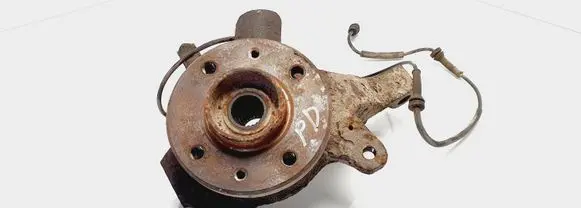 Renault Laguna I Front wheel hub spindle knuckle
