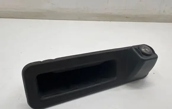 BMW X3 G01 Tailgate handle with camera 7405634