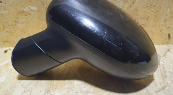 KIA Rio Front door electric wing mirror