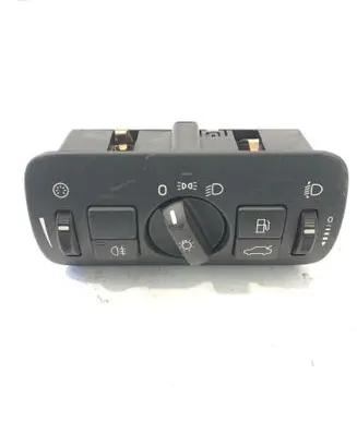 Volvo V70 Light switch 30739413