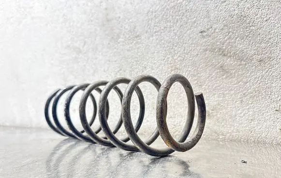 Opel Vectra B Rear coil spring