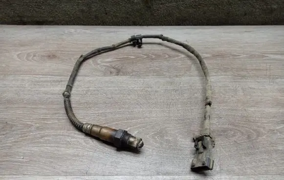 Volvo V70 Lambda probe sensor 8642230 0258006446