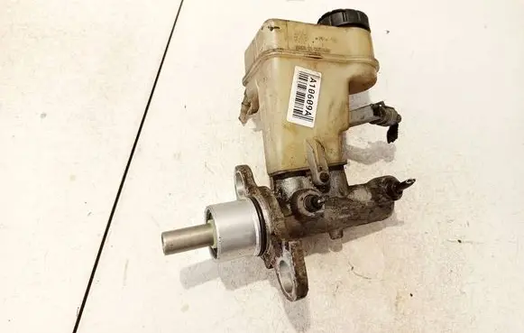 Opel Signum Master brake cylinder 32067069