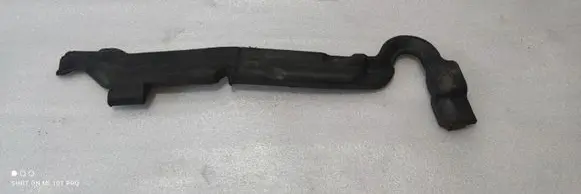 Fender foam support/seal
