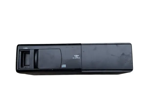 Lancia Thesis CD/DVD changer 60675739