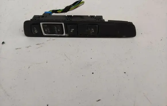 Traction control (ASR) switch