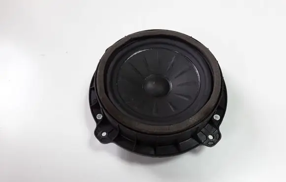 Hyundai Tucson TL Front door speaker 96330D3000