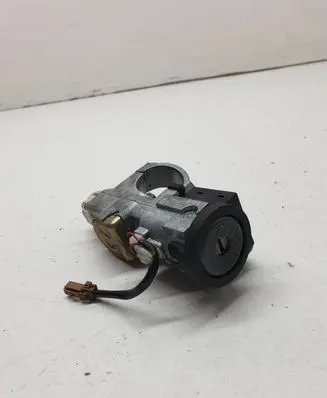 Nissan X-Trail T30 Ignition lock 28590C9902 2671032209 5WK48042A