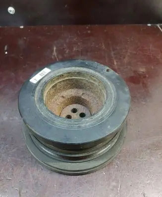BMW X5 E53 Crankshaft pulley 2247890