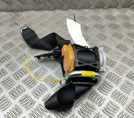 Lexus RZ Rear seatbelt 7336046060