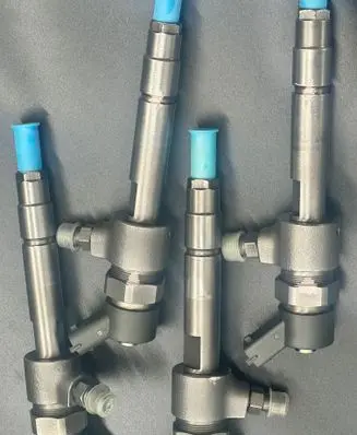 Alfa Romeo 156 Fuel injectors set 3100 0445110002 C03A