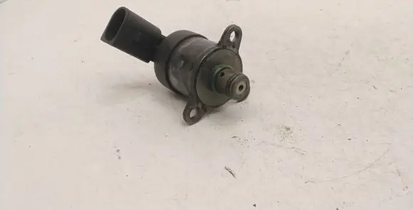 BMW 3 E46 Fuel pressure sensor 