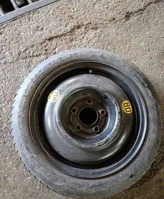 Mitsubishi Colt CZ3 R15 spare wheel 