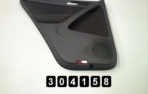 Volkswagen Tiguan Front door card panel trim