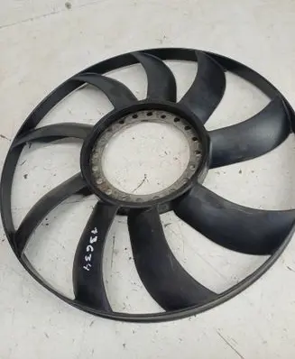 Audi A6 S6 C4 4A Fan impeller 4A0121301