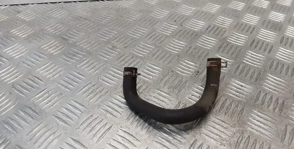 Nissan Patrol Y61 Engine coolant pipe/hose