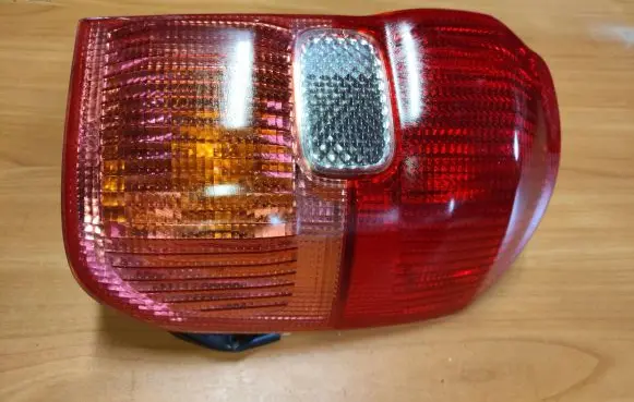 Toyota RAV 4 (XA20) Rear/tail lights