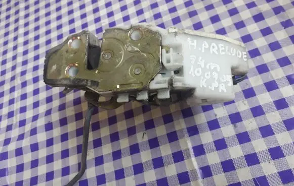 Honda Prelude Front door lock