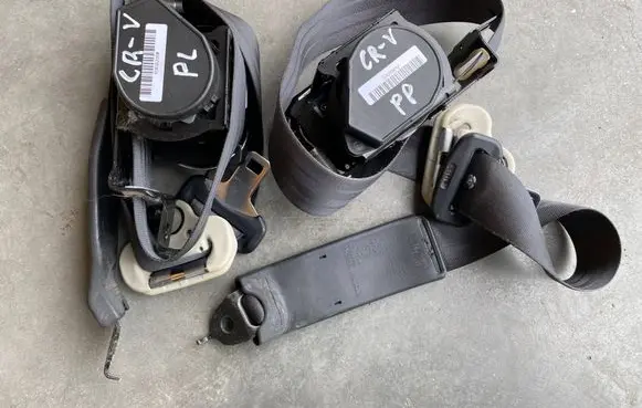 Honda CR-V Front seatbelt A81450T1G 6188421B