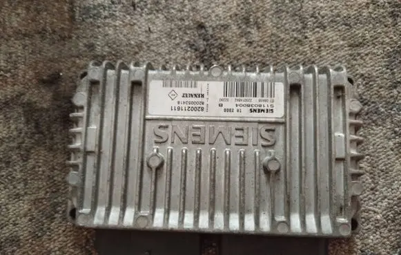 Renault Laguna II Gearbox control unit/module 8200211611 8200052418 S118038004