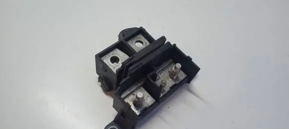 Bentley Continental Battery relay fuse 3W0915457A