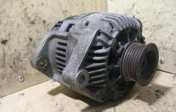 Renault Laguna I Generator/alternator 110A7700424583