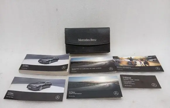 Mercedes-Benz S C217 Owners service history hand book 
