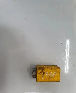 Renault Laguna I Other relay 7700414741