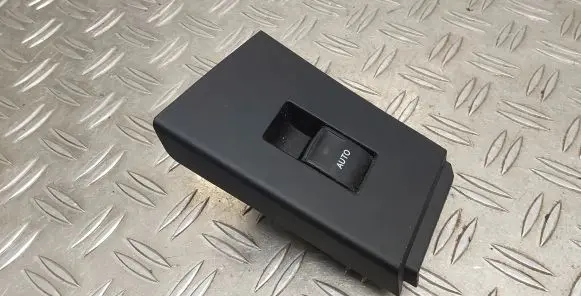 Toyota Auris E180 Electric window control switch 7427102630