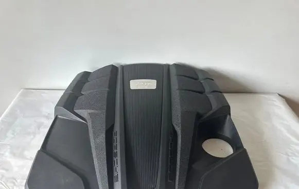 Porsche Cayenne (9Y0 9Y3) Engine cover (trim) BRP228601 95B103925L 95B103925M