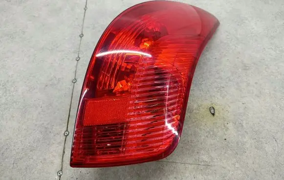 Peugeot 308 Rear/tail lights 