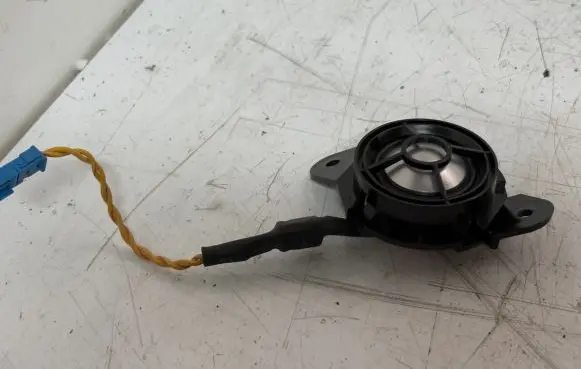 BMW 7 E65 E66 Front door high frequency speaker 65136907639 6907639