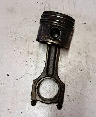 BMW 1 E81 E87 Piston 0840BB