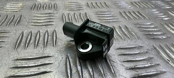 Mercedes-Benz E W212 Airbag deployment crash/impact sensor A1729056000