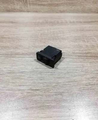 BMW 5 E39 Headlight level height control switch 8360460 21323000 61318360460